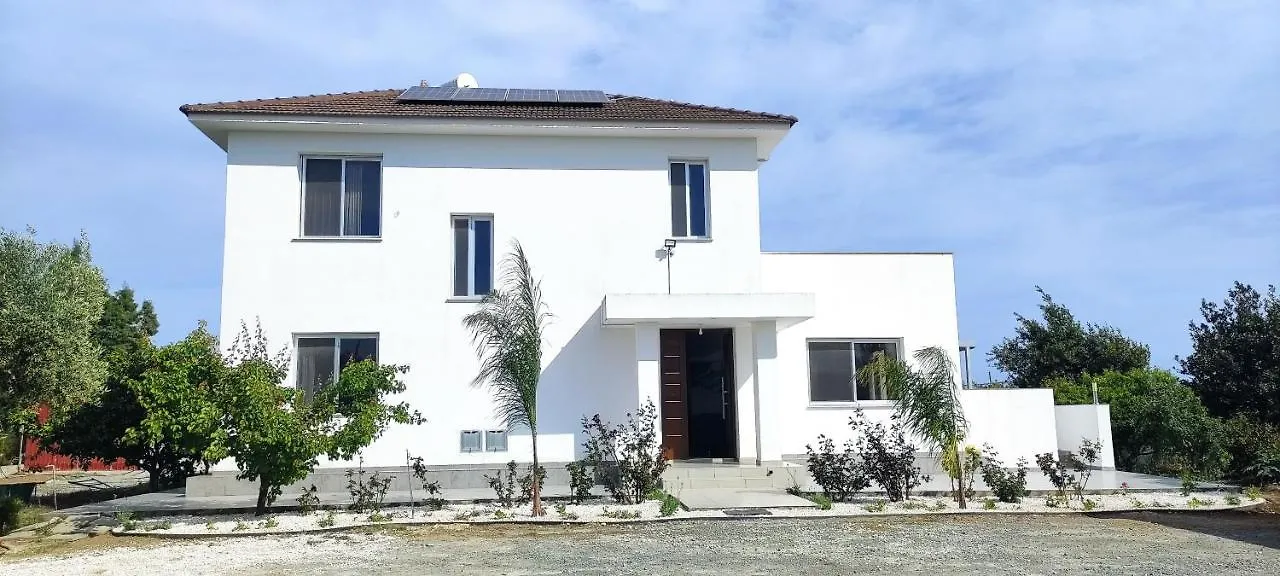 Kiti Village Villa, Cyprus, Salt-Water Pool, 6 Bedrooms, Larnaca